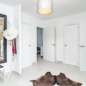  Apartment Cp - Modern Beachside In Spain